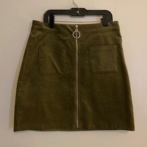 Brand new green skirt